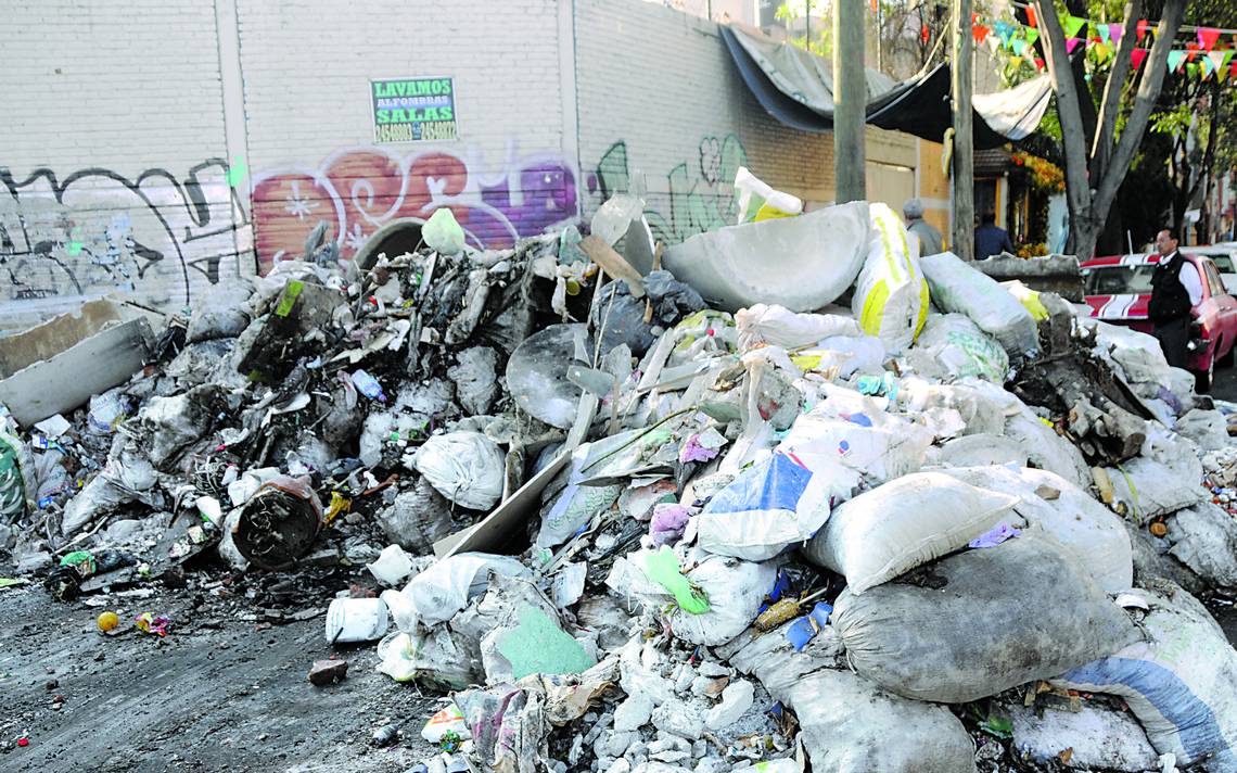 Crecen tiraderos de basura clandestinos en la CDMX - El Sol de México